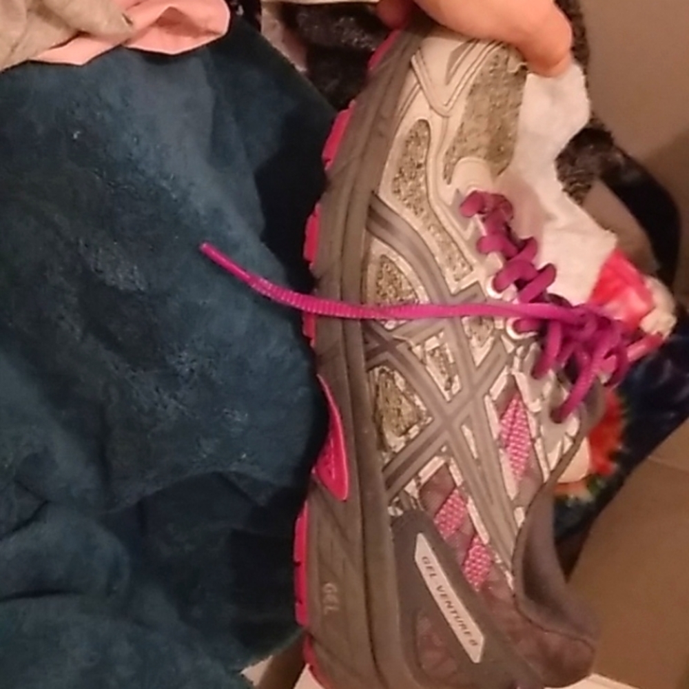 Women's Asics gel venture 6 running shoes